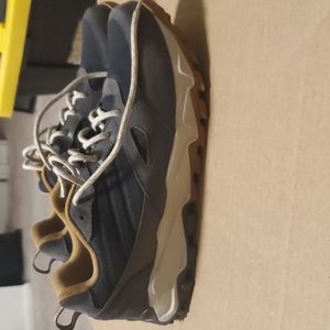 Women's IVO trail shoes